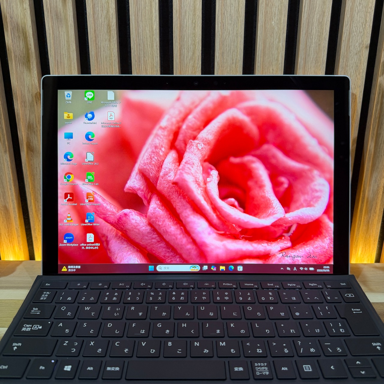 ☘️Microsoft Surface Pro7+‼️メモリ8GB☘️SSD256GB☘️Core i5 第11世代☘️ノートパソコン