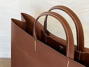 【限定数台ずつ企画】牛革の紙袋のような革袋・A4ヨコ