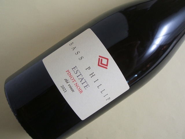バス・フィリップ　エステート　ピノ・ノワール　2021年