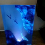 クジラ&ダイバーナイトライト レジン 手作り オーシャンライト 水中冒険装飾品 ベッドサイドランプ ギフト ボーイフレンド ガールフレンド