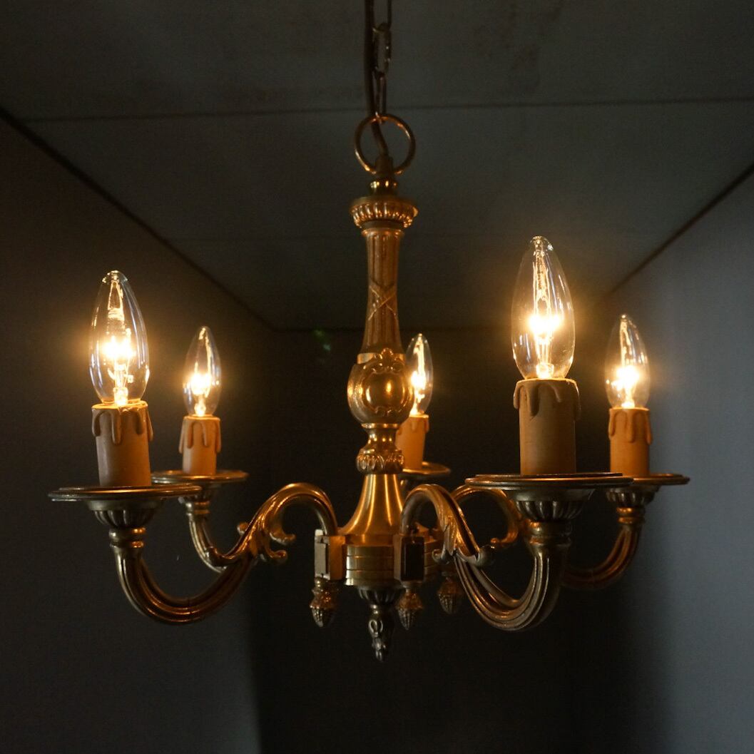 古いフランスのシャンデリア | Konishi Koffee web shop
