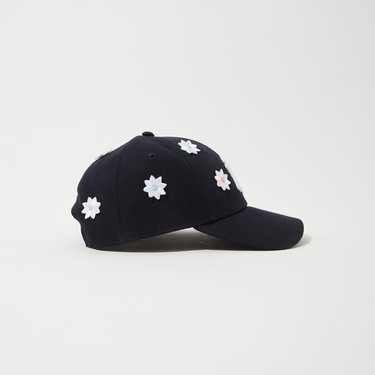 Rainbow 3D Flower Cap(Navy) | NICK GEAR