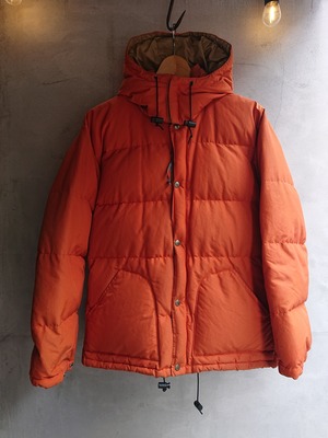 SIERRA DESIGNS DOWN JACKET