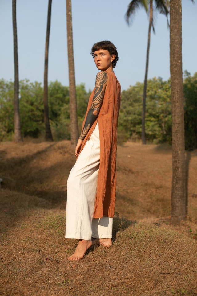 Natural-Dye Side Open Long Top