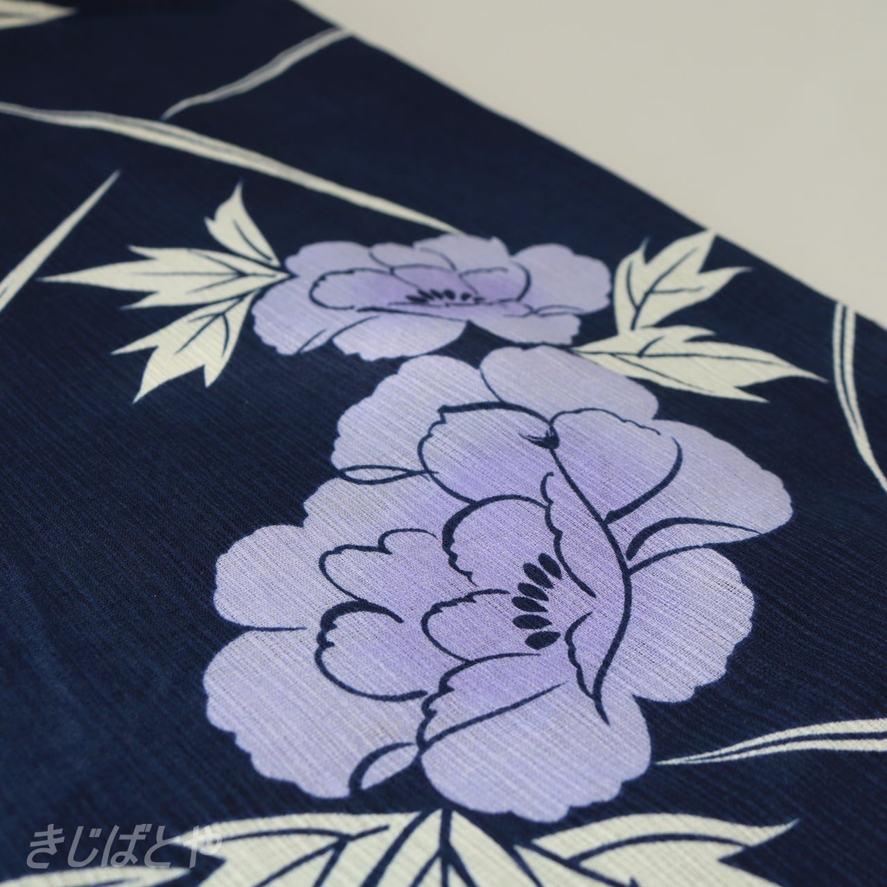 綿麻浴衣　花柄ネイビー浴衣新品　未使用 綿麻浴衣 濃藍に花 | きじばとや