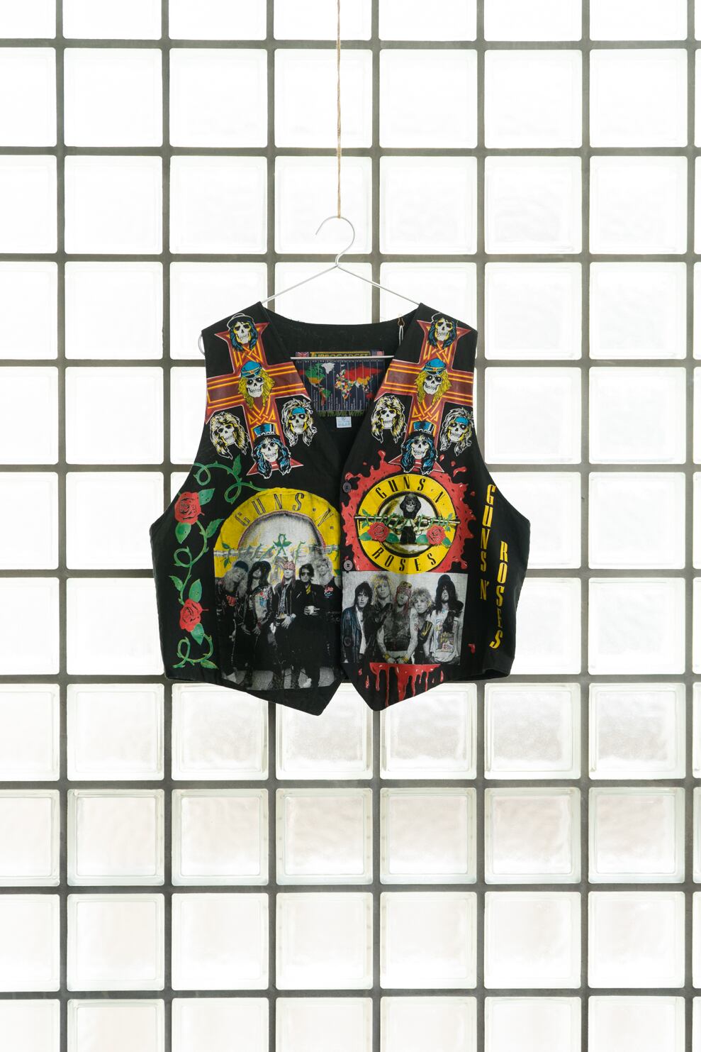 MADE IN ITALY】90s GUNS N ROSES 両面プリントベスト TURBO MADE IN ITALY】90s GUNS N ROSES 両面プリントベスト TURBO
