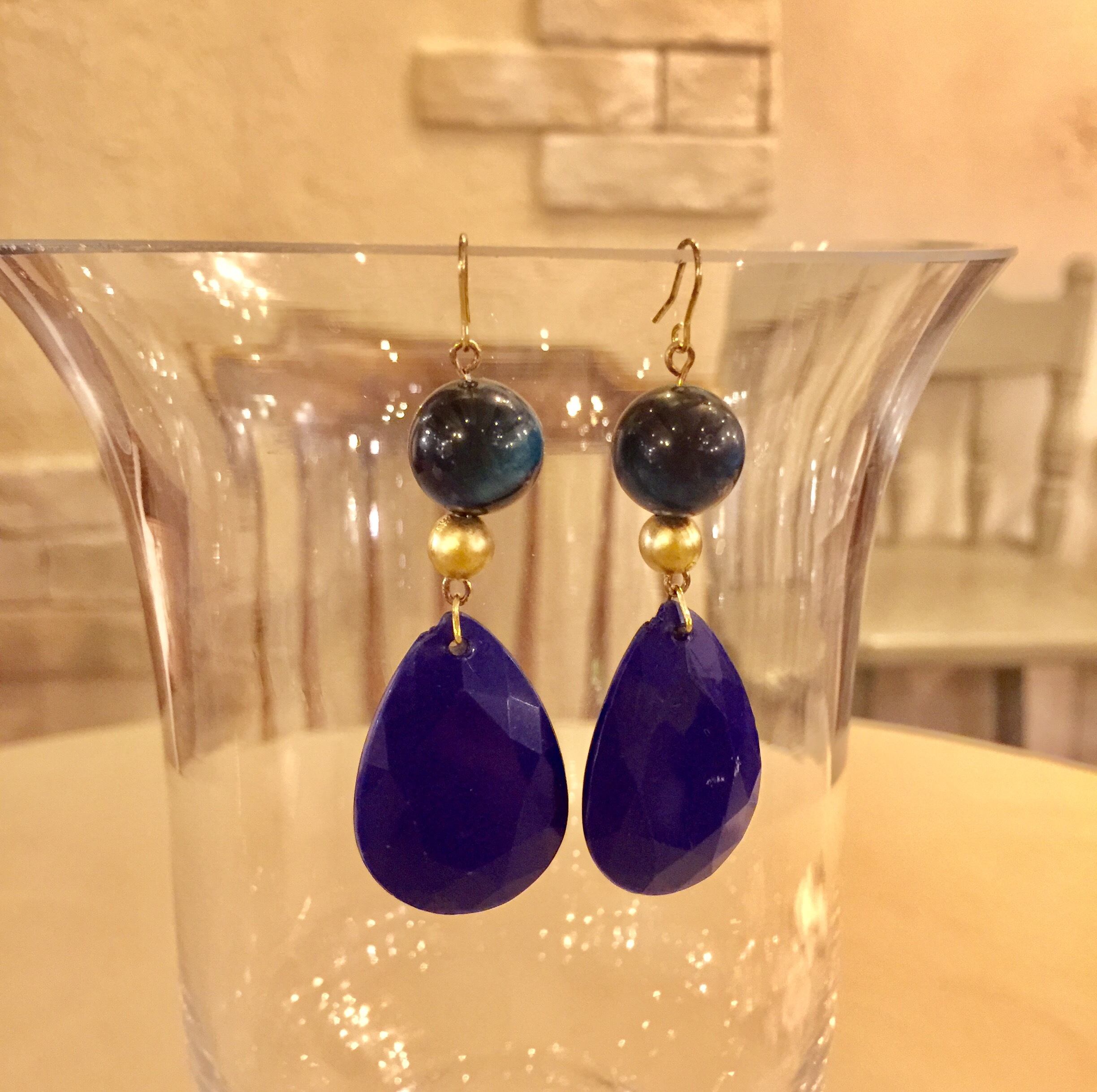 天然石ピアス 金運 仕事運up ブルータイガーアイのピアス Cafe Cherish 天然石ピアス 金運 仕事運up ブルータイガーアイのピアス Cafe Cherish