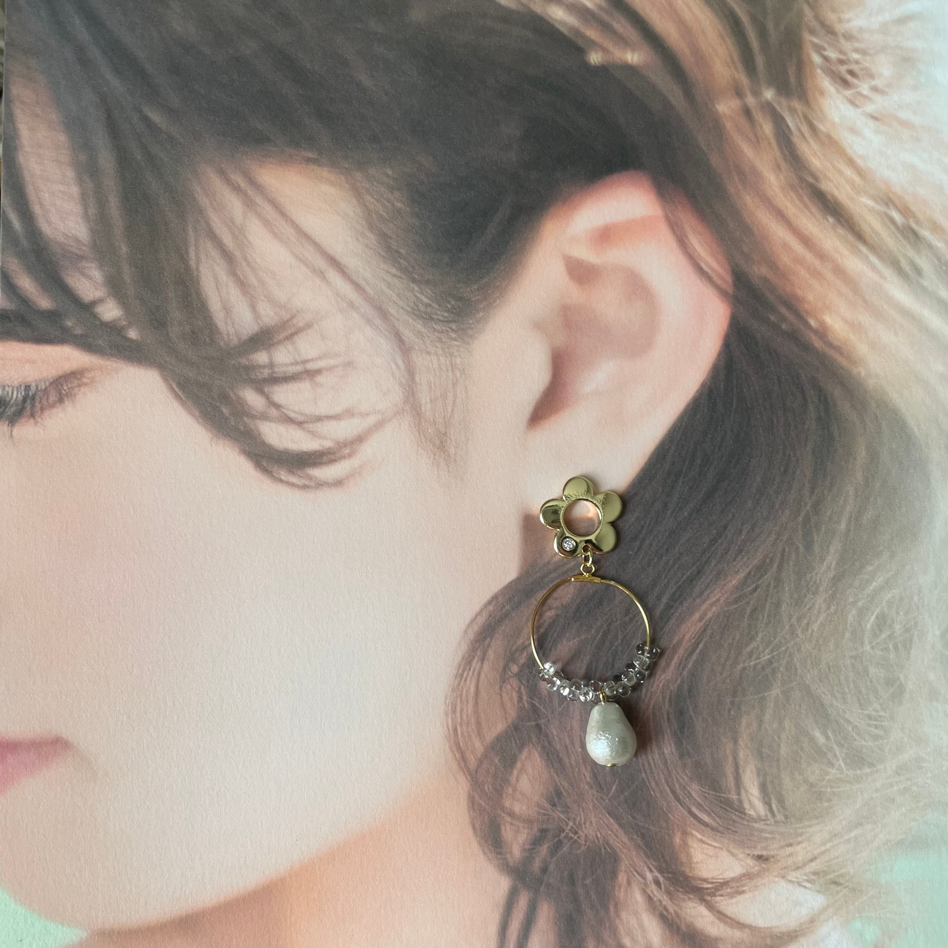 綺麗めフラワービーズフープピアス | Pay ID