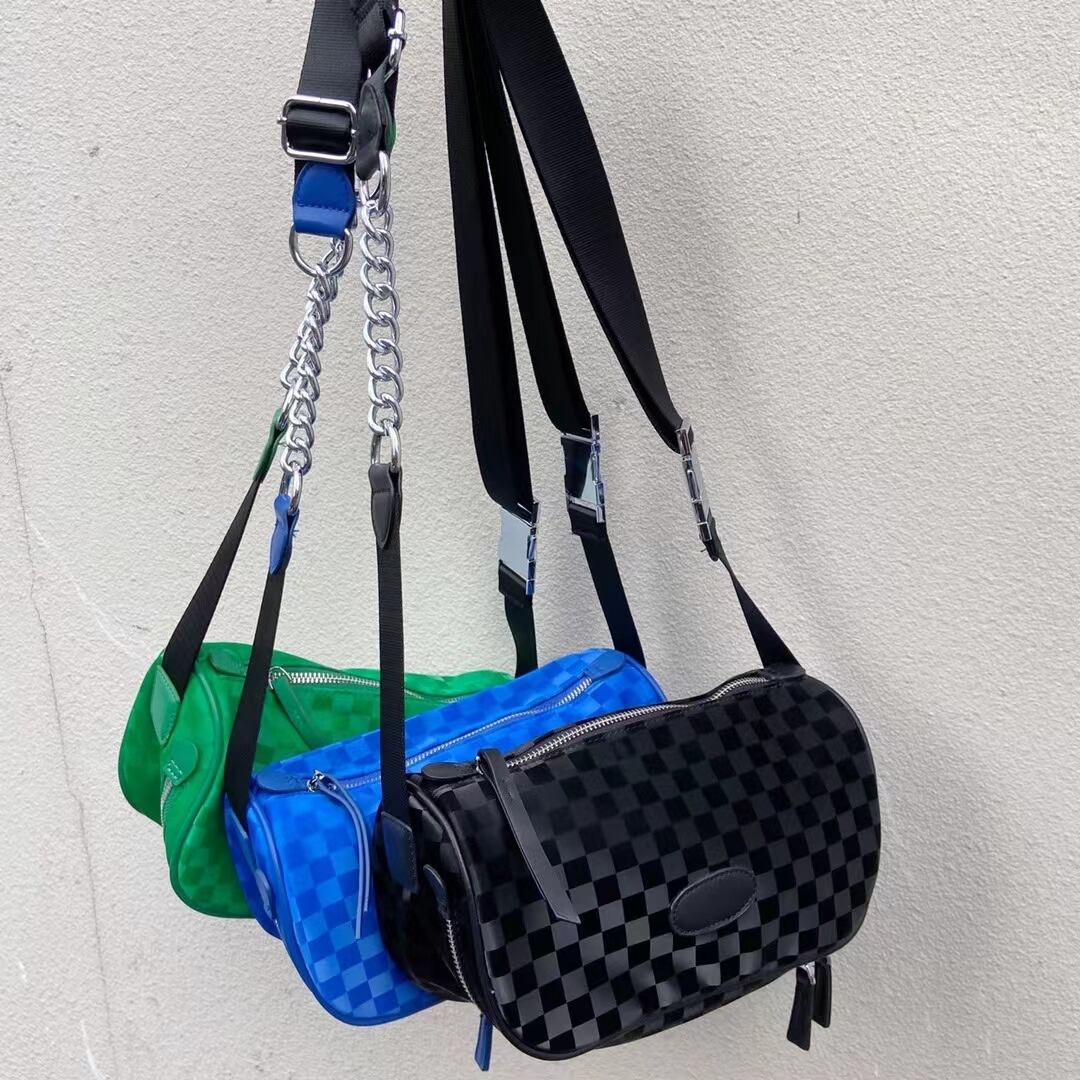 ブロックチェックショルダーバッグ　AS19-252