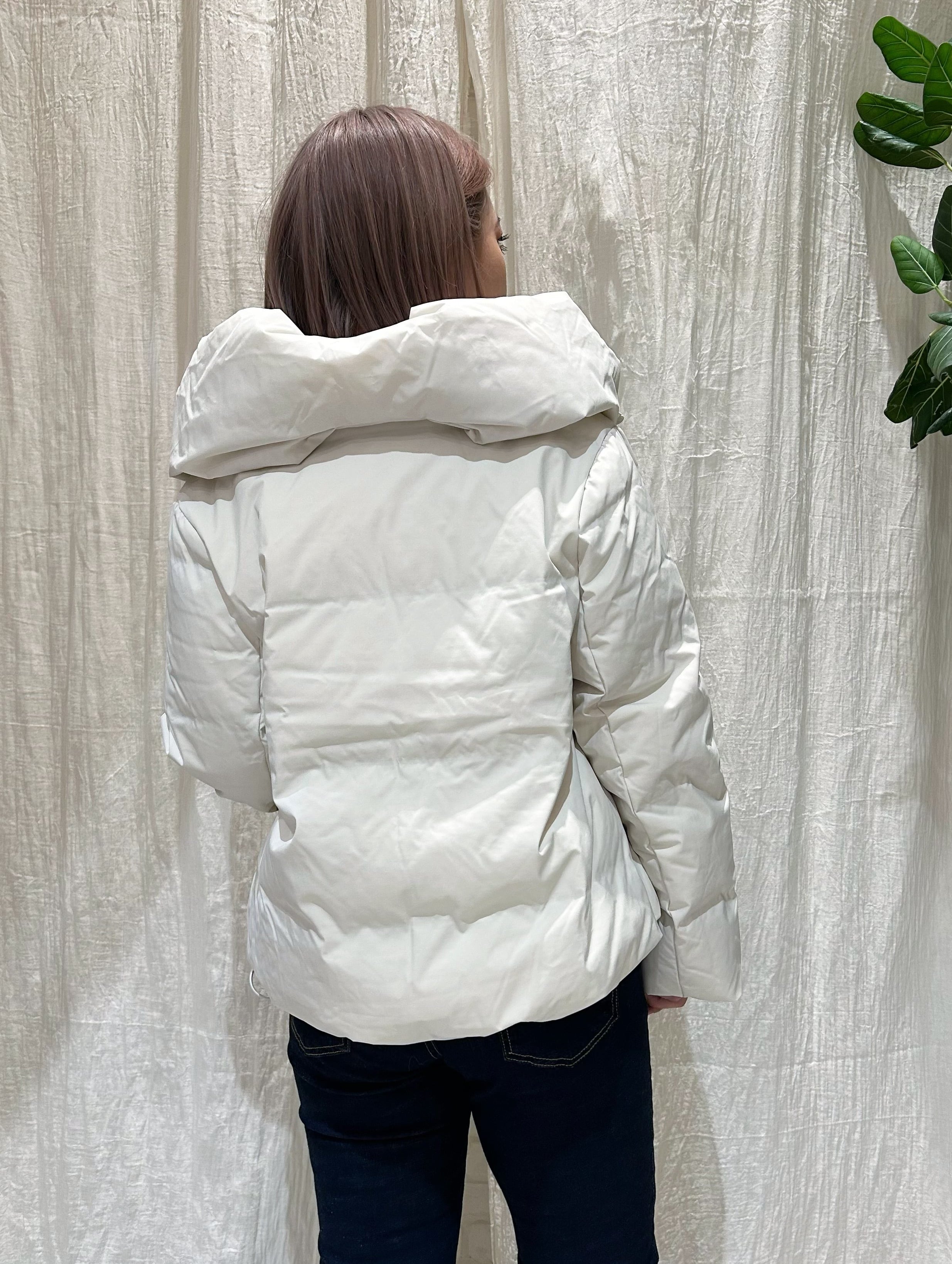 シームレスショートダウンジャケット DONA MARIE(ドナマリー) | EARL