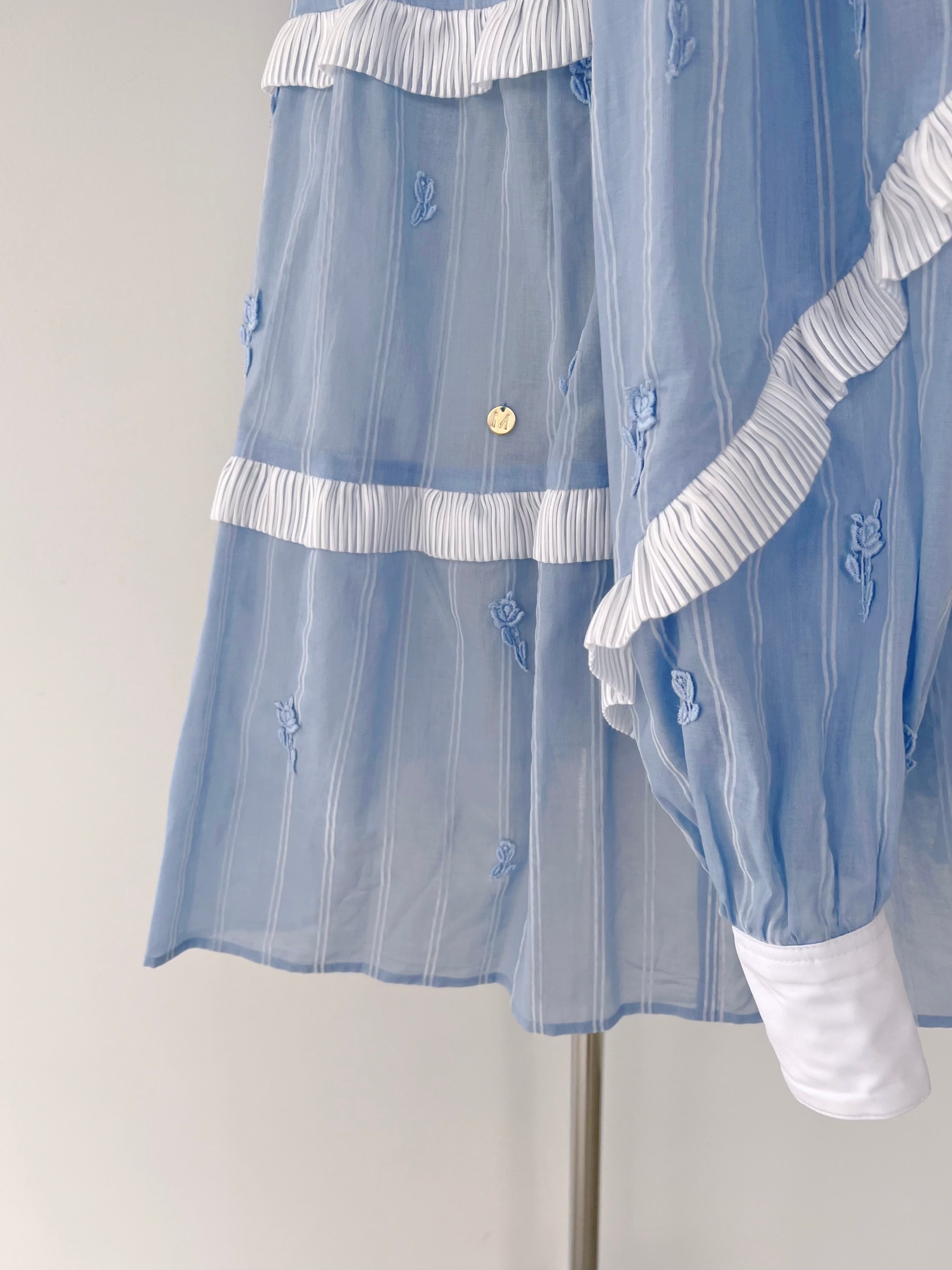 美品　MUVEIL/ミュベール ストライプ バラ刺繍ブラウス　フリル　リボン　白 MUVEIL ストライプバラブラウス | KOKO