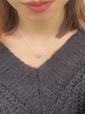 シルバーブロッサムネックレス