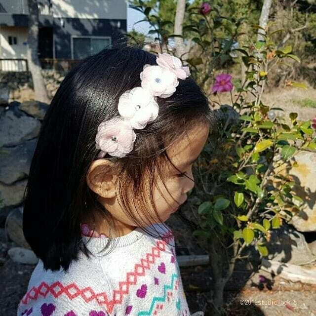 *即納*ふんわりお花のカチューシャ(001)