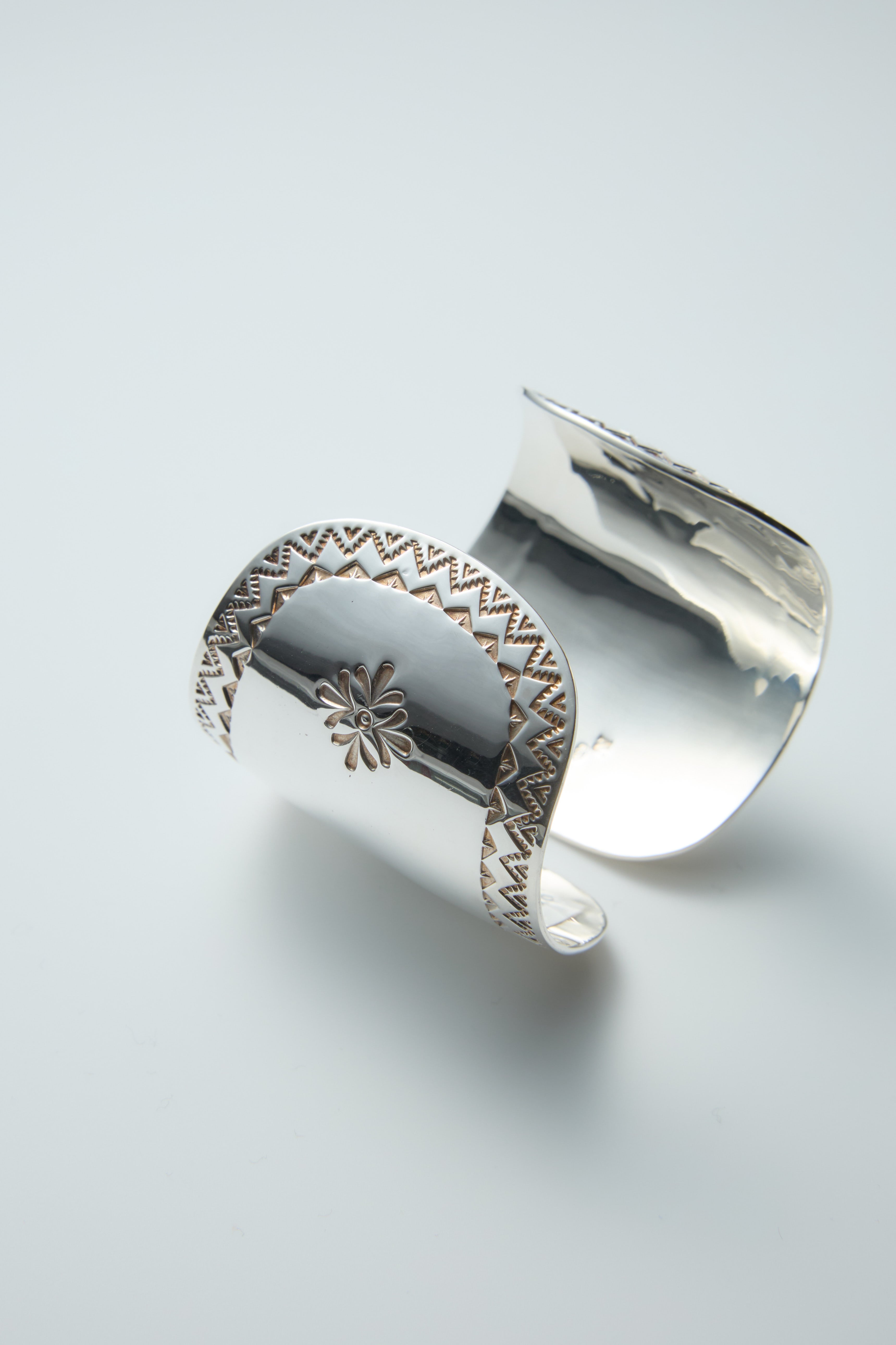 NOAARK / Mosh Shirt Cuffs Bangle 50mm | NOUN │ STORE