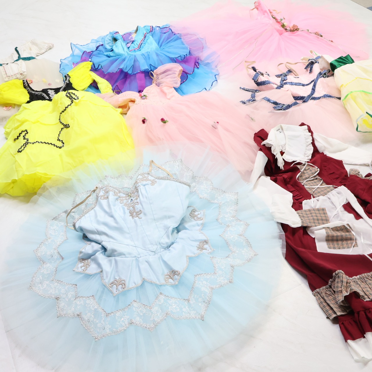 【バレエ衣装 まとめ売り】全9点セット Chacott チャコット 等 チュチュ ロマンティックチュチュ ワンピース ドレス 発表会 舞台 子供 劇 コスチューム ジュニア コンクール