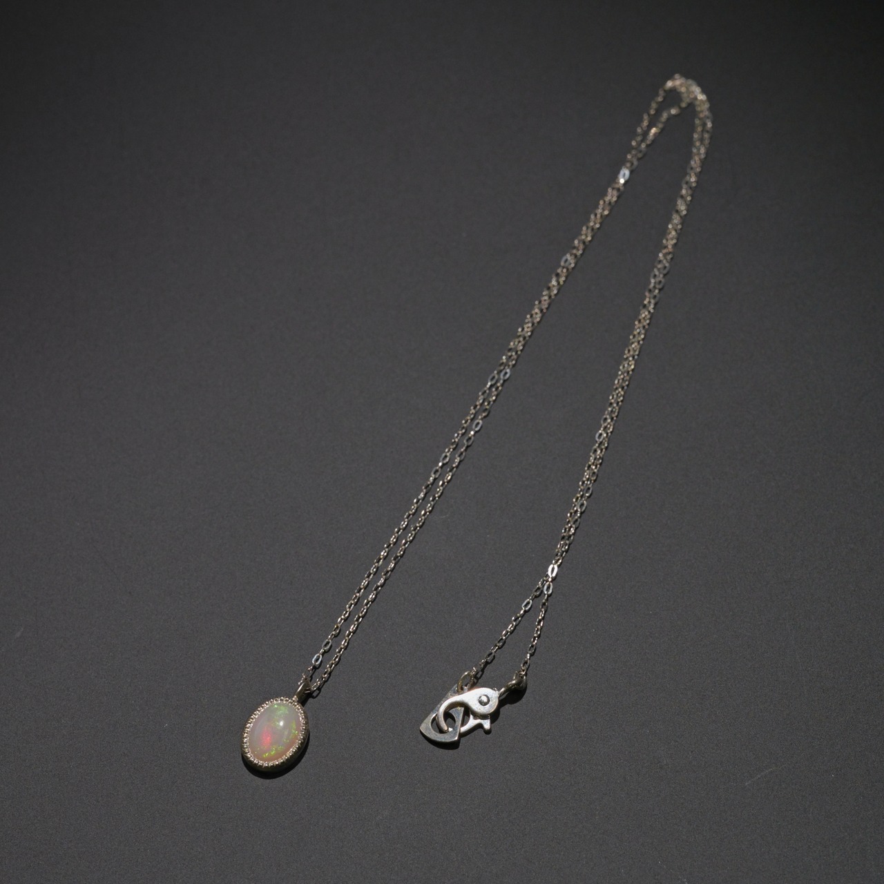 【１点もの】オパール ミルグレイン ネックレス