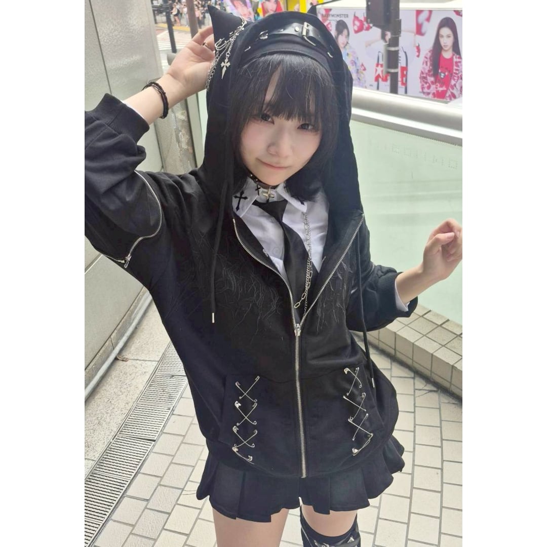 9/4 完売Mサイズ再入荷！】ネコ耳ロゴZIPパーカー(薄手