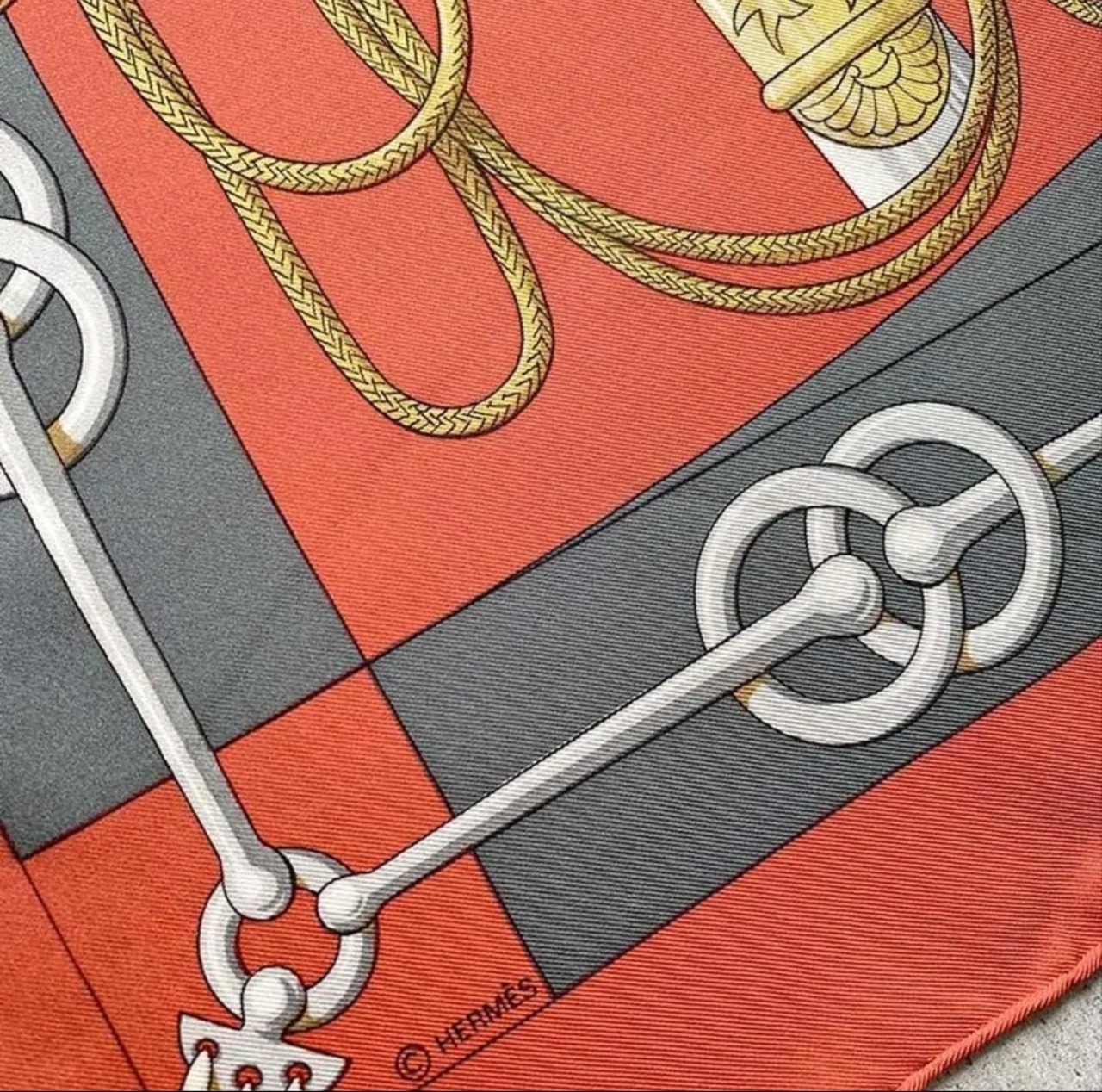 エルメススカーフ　Hermes　カレ90　Cliquetis シルクスカーフ　オレンジ 17acb20