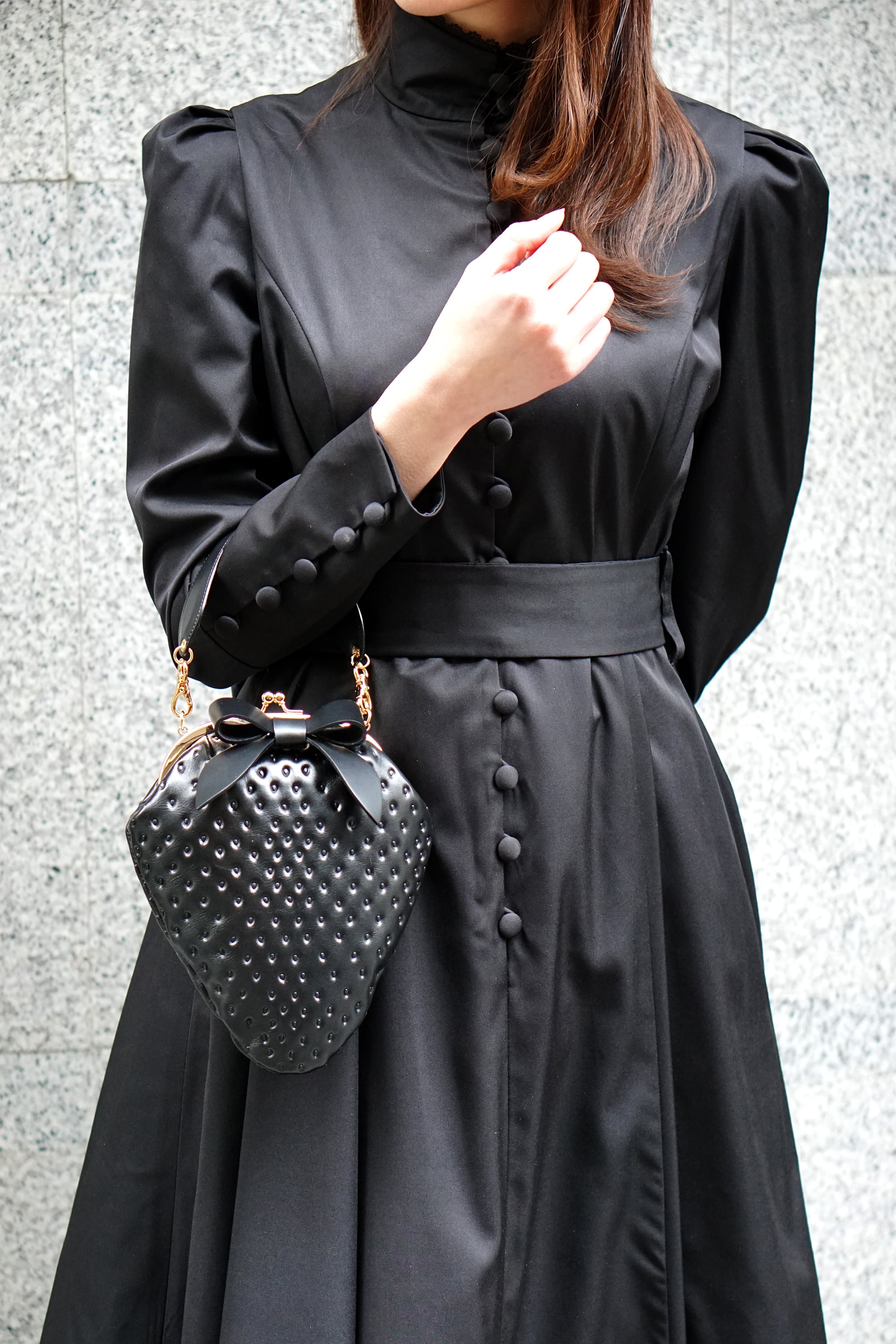 黒苺がま口バッグ2WAY（牛革製） | EARL'S FAVOURITE（アールスフェボ