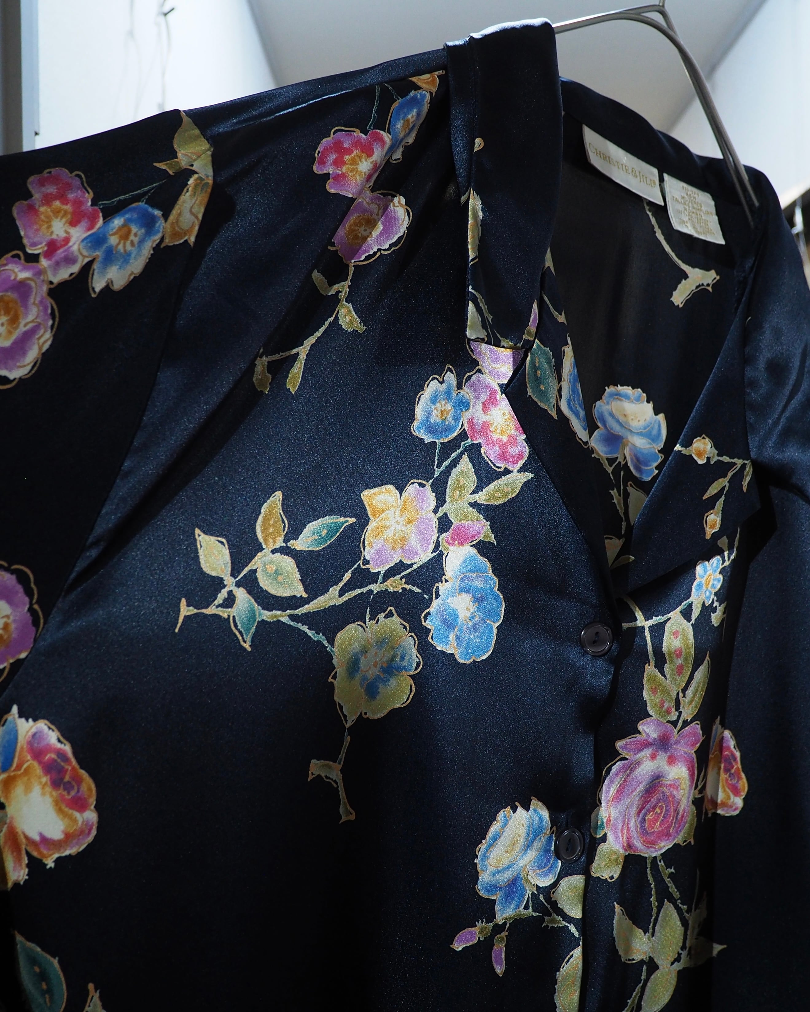 Beautiful Luxury Flower printed Drape loose Open collar Shirt