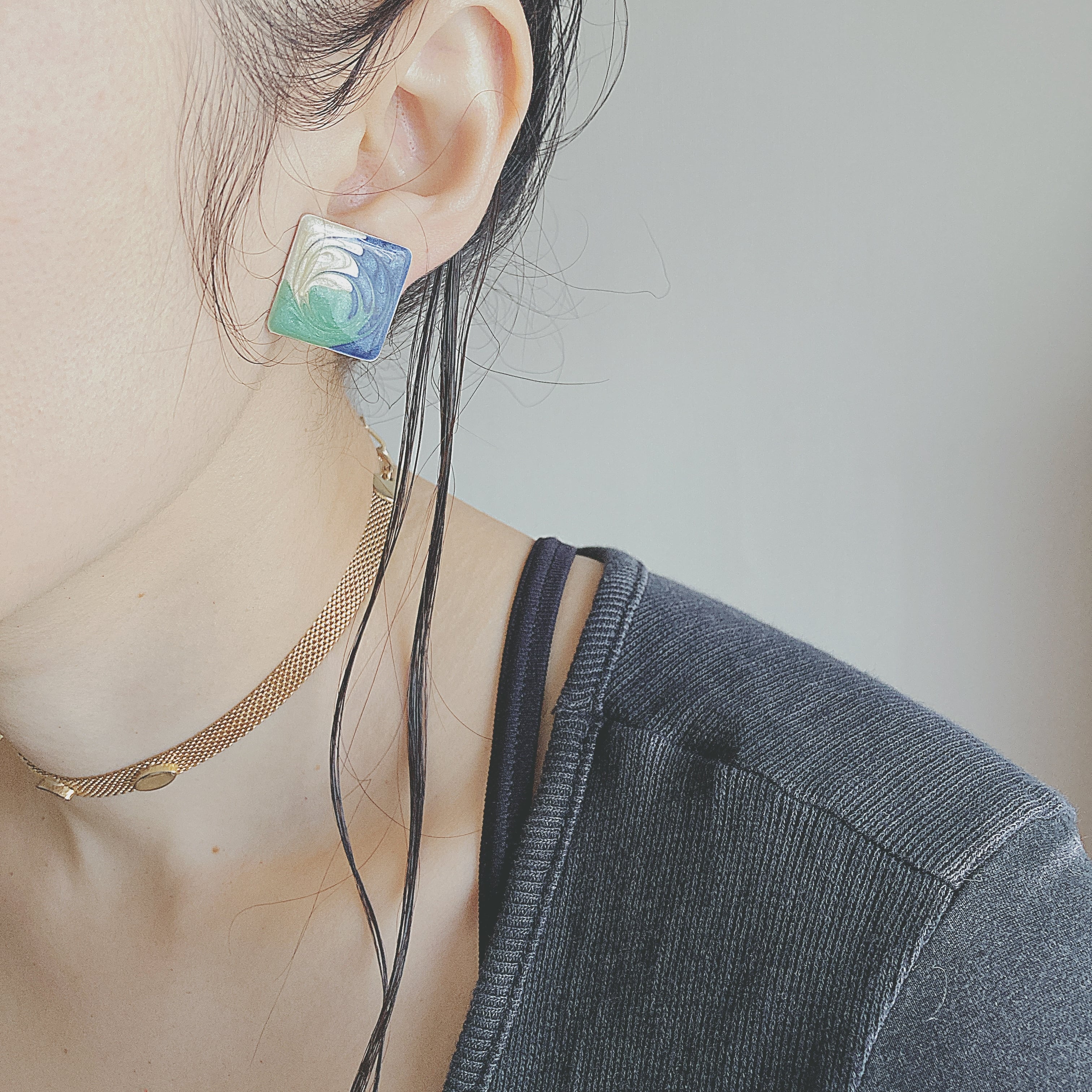 No.1042   マーブルスクエアイヤリング Vintage blue green yellow enamel marble square earrings