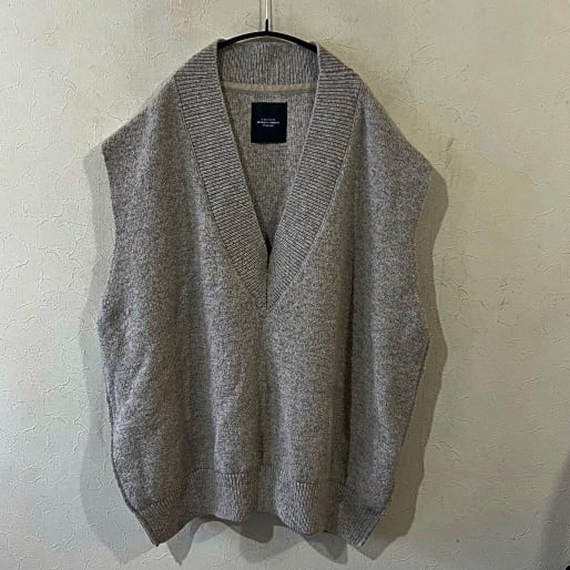 UNUSED アンユーズド v-neck knit vest ウールニットベスト US1499