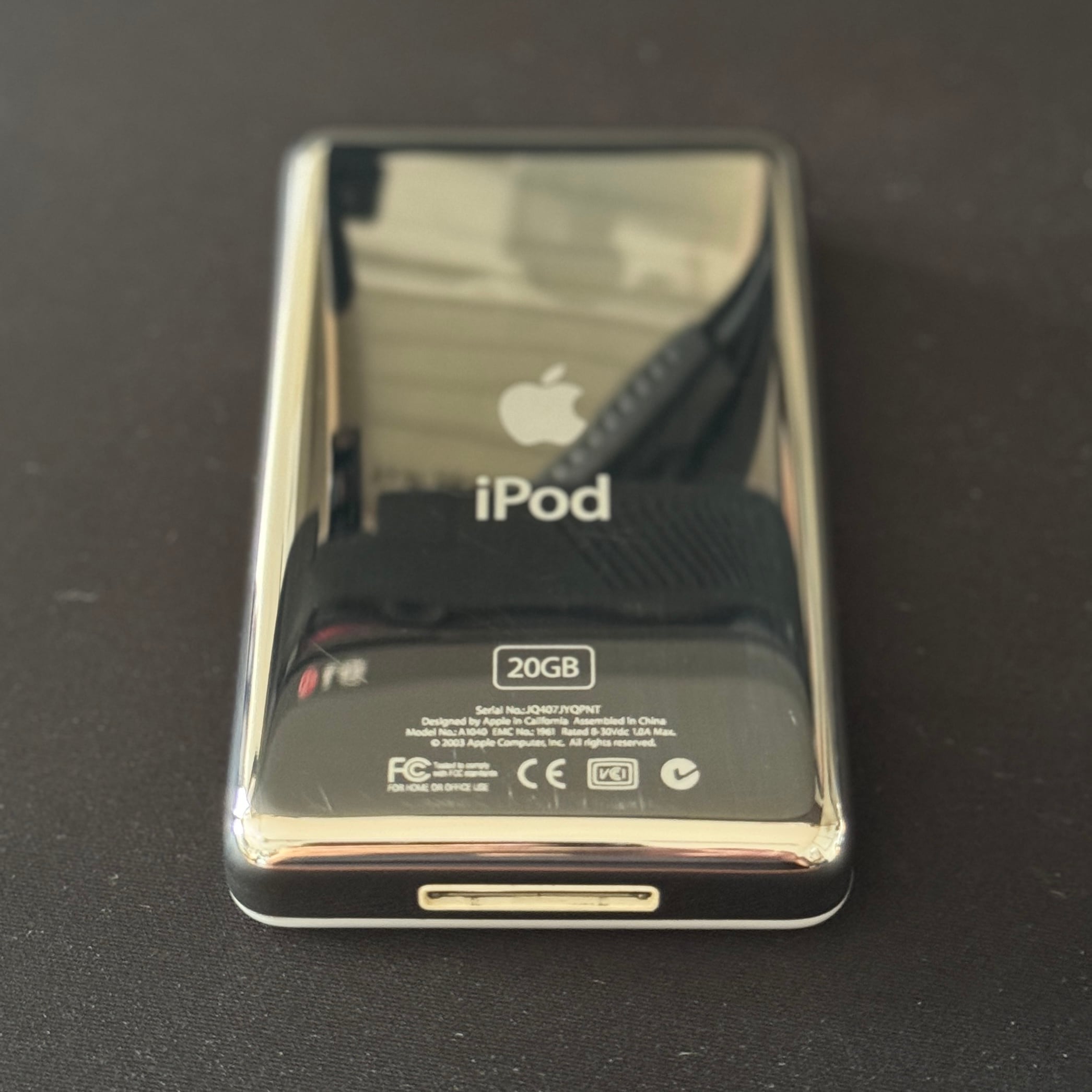 Apple 第3世代 iPod 20GB A1040｜新品液晶・バッテリー交換済み