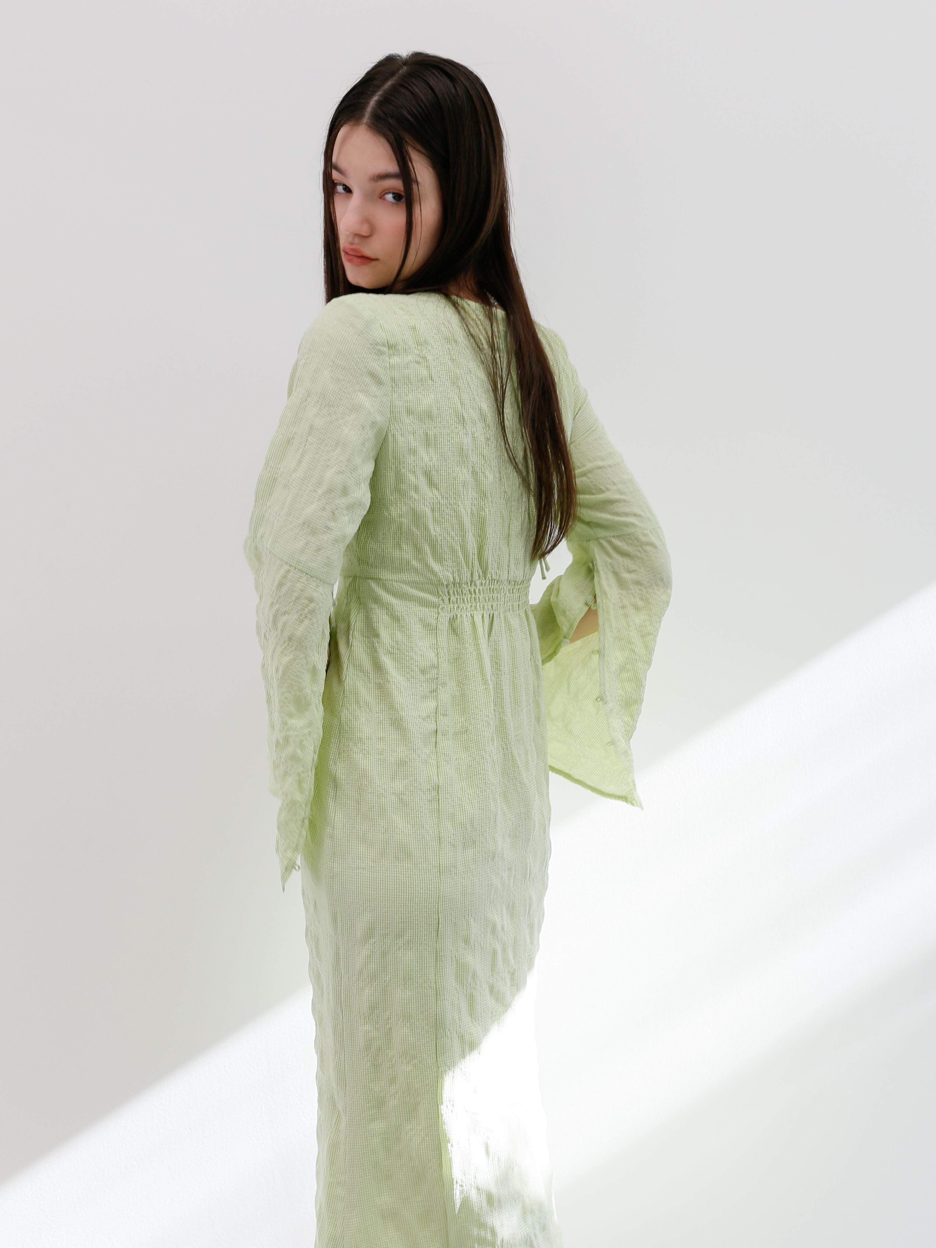 bell sleeve slit onepiece（check） | Katrin TOKYO