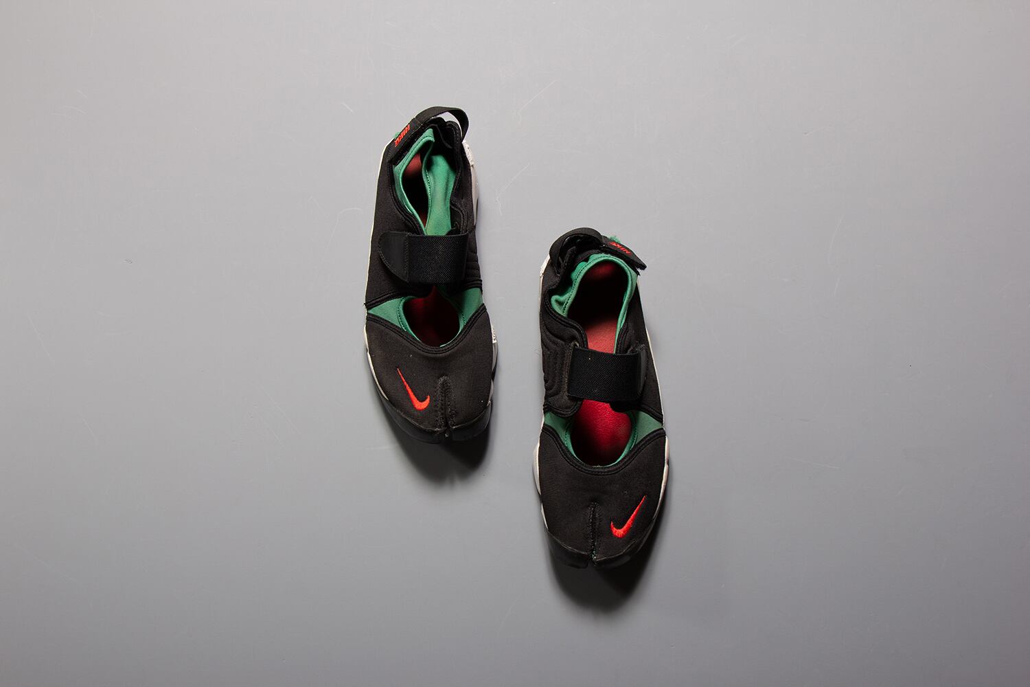 NIKE AIR RIFT