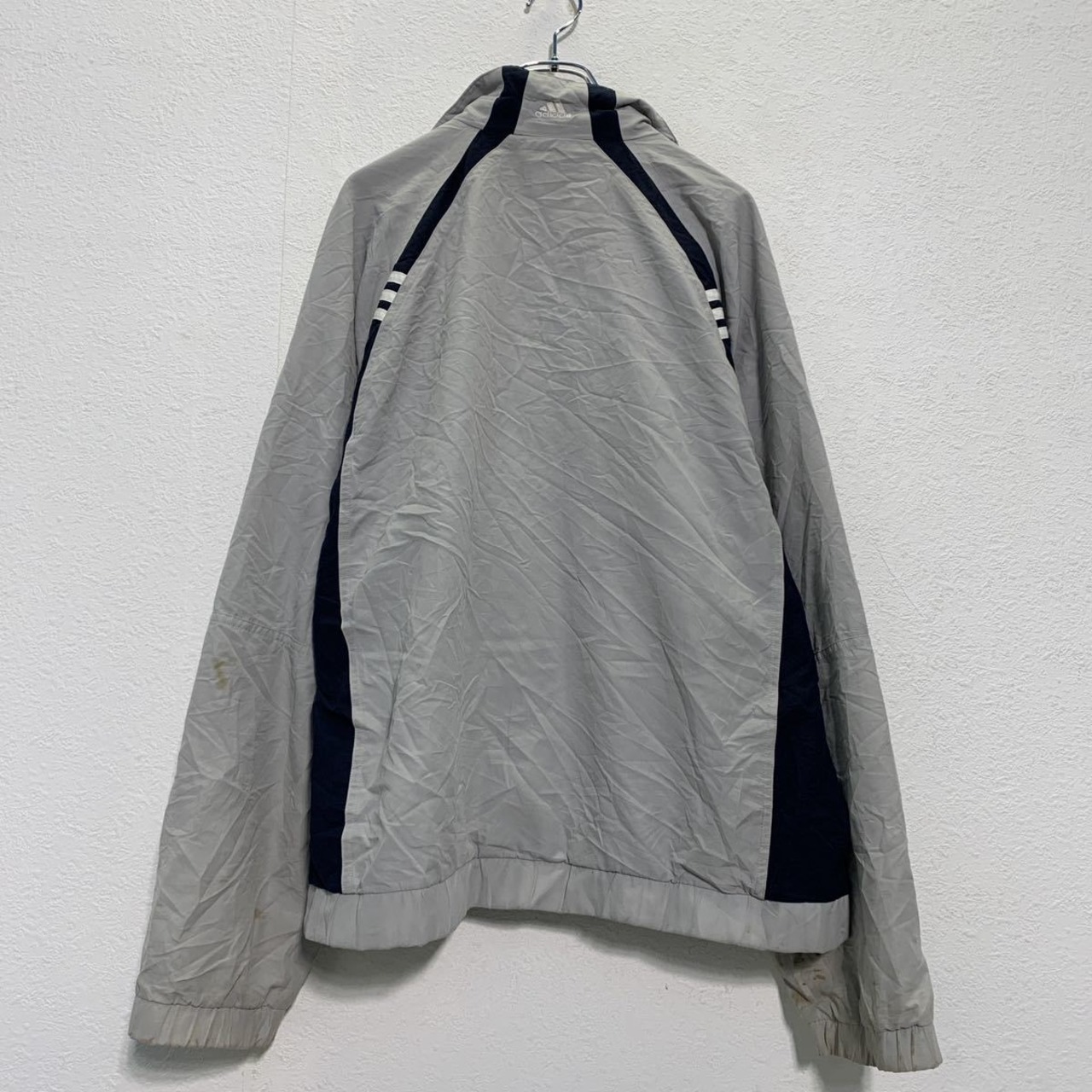 adidas ジップアップ ナイロン ジャケット M グレー ブラック 
