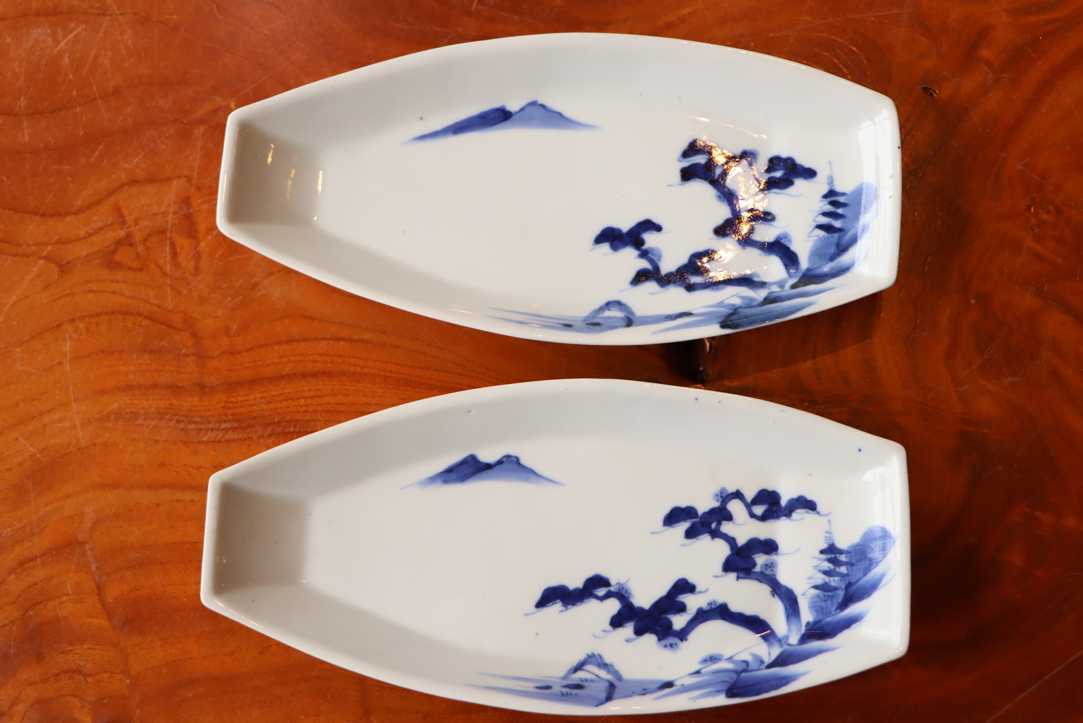 染付 松風景文 舟形皿 変形皿 五枚組/Blue and white shaped plate