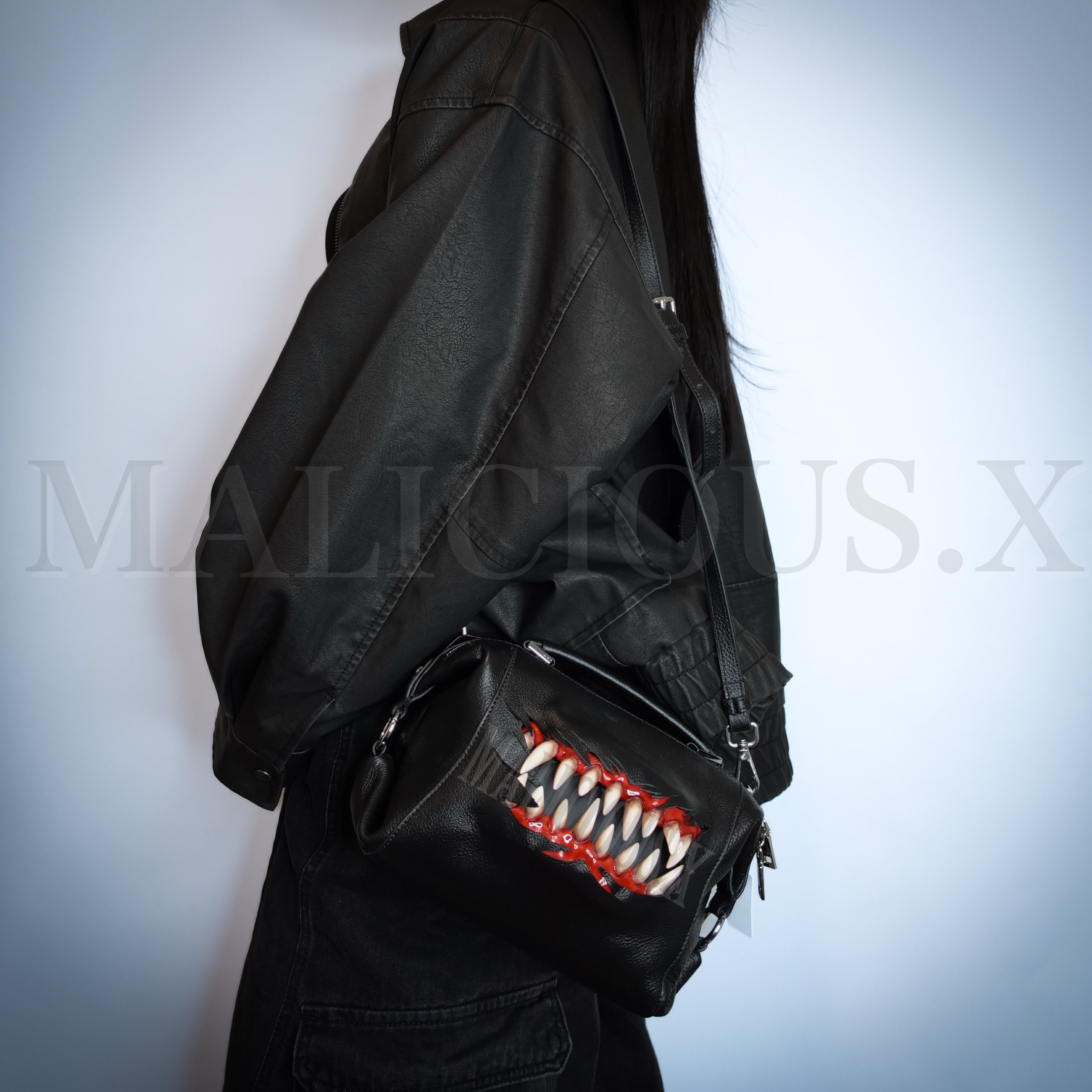 BLACK】Cat fang 2Zip shoulder & Hand Bag（said ring） | MALICIOUS.X