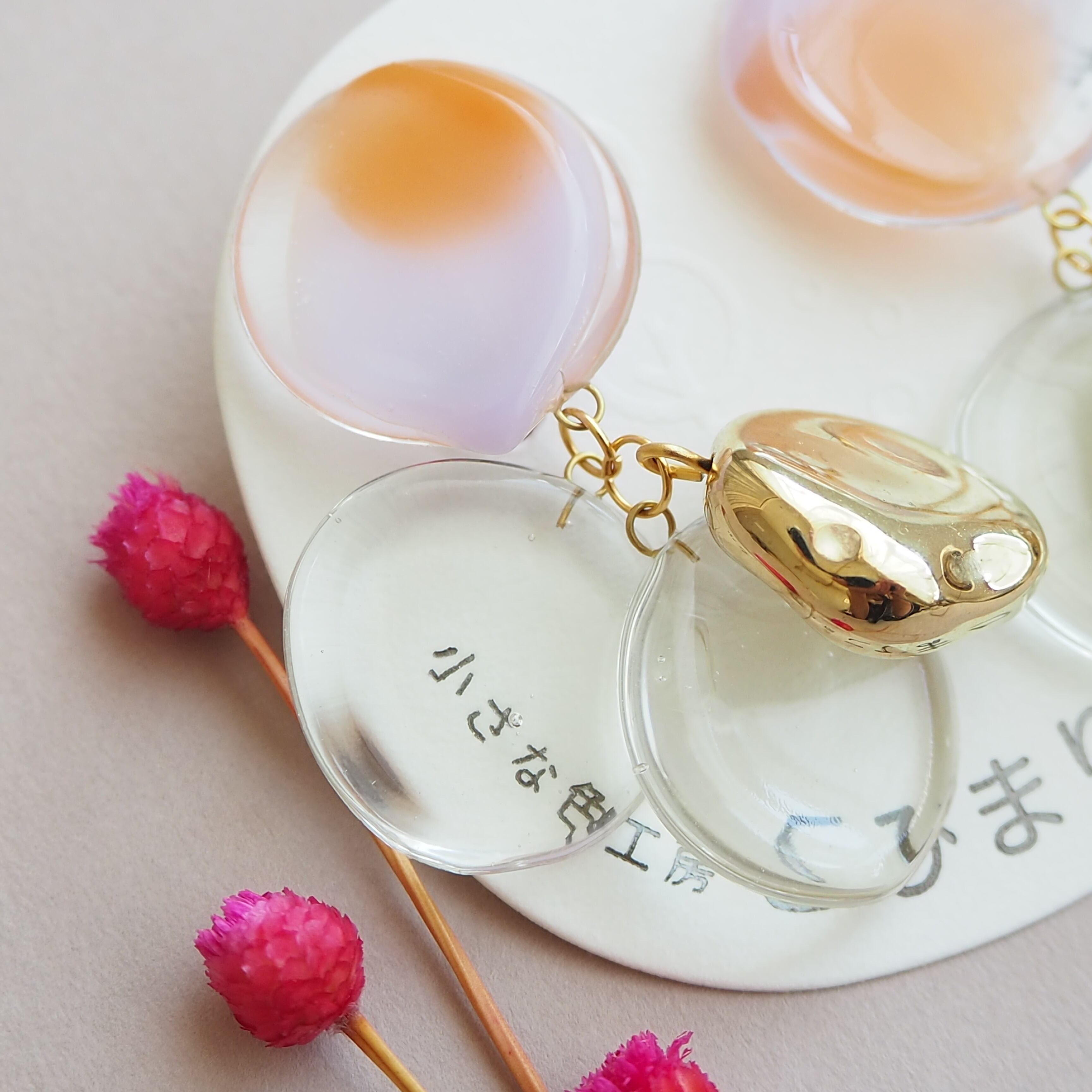 おはじきアクセサリー ラベンダー×オレンジ イヤリング/ピアス | こひ 