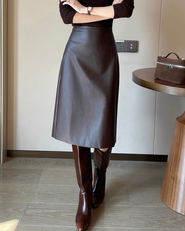 PUレザー ミディスカート