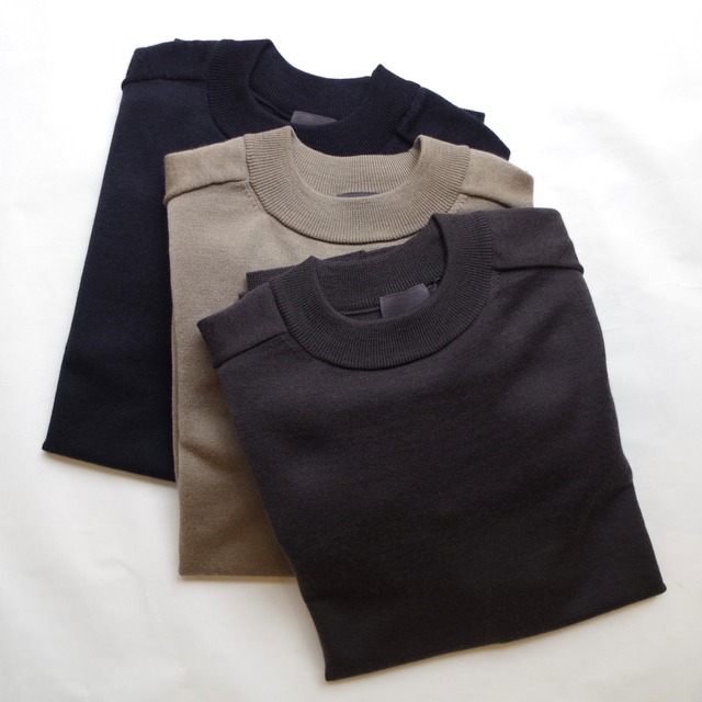 comm.arch. Worsted Merino Mock Neck P/O