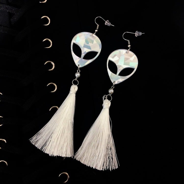 病みかわいい UFO宇宙人ピアス 個性的 原宿 サブカル 地雷系女子