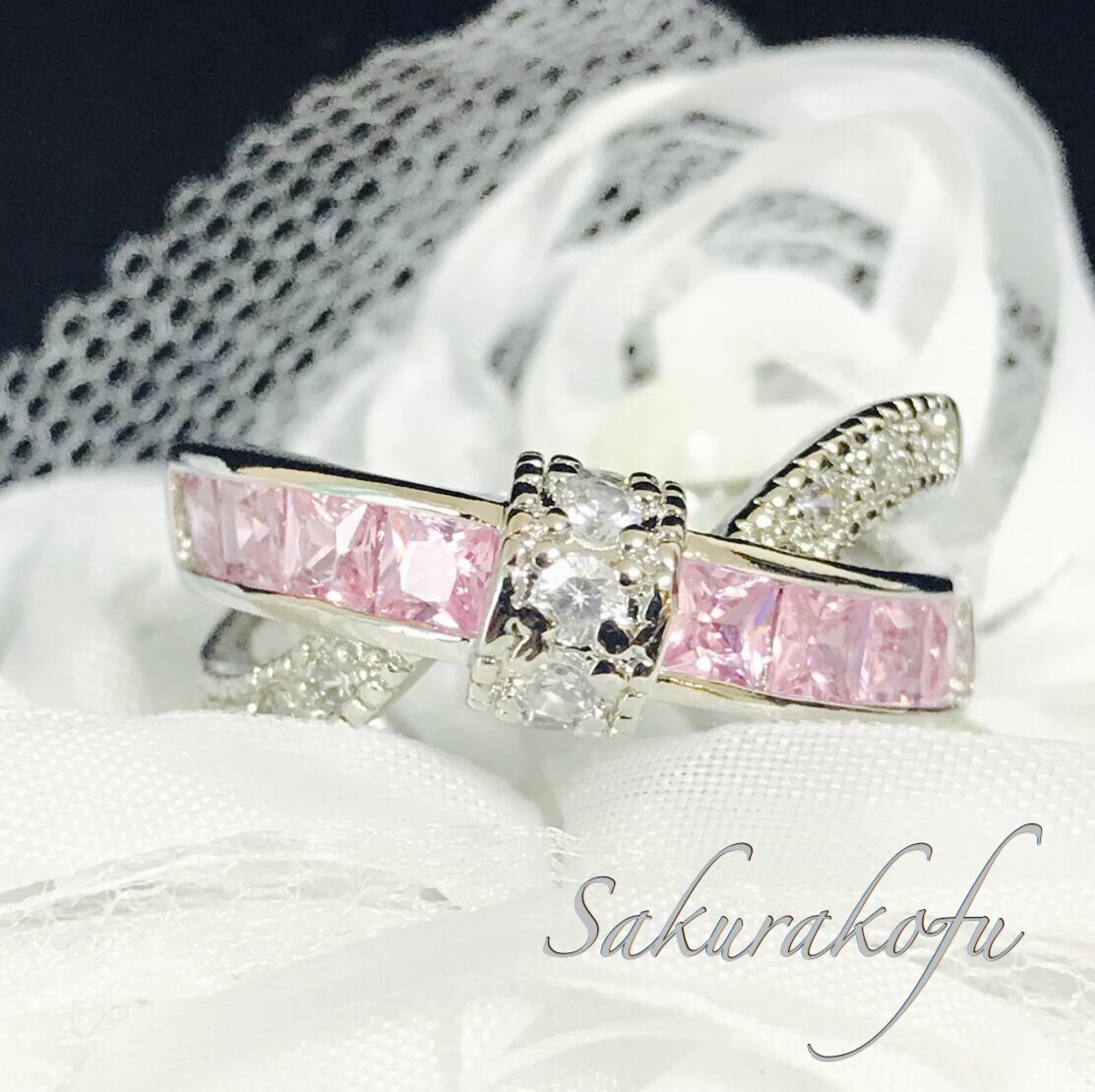 【送料無料】 B014 Cross Ribbon Pink Sapphire Ring