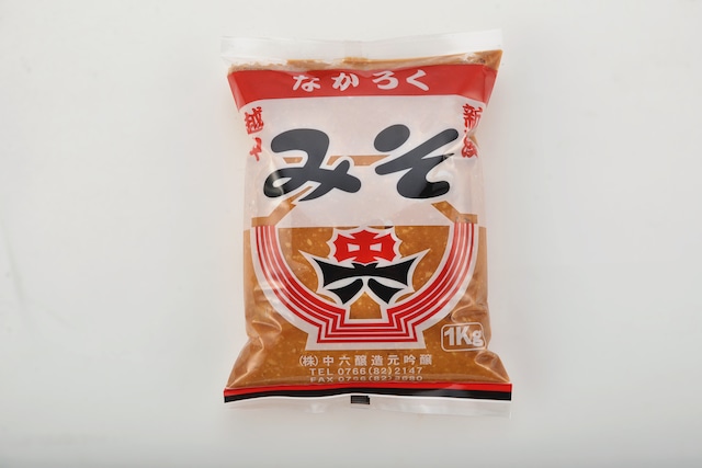 中六特上味噌（1kg）