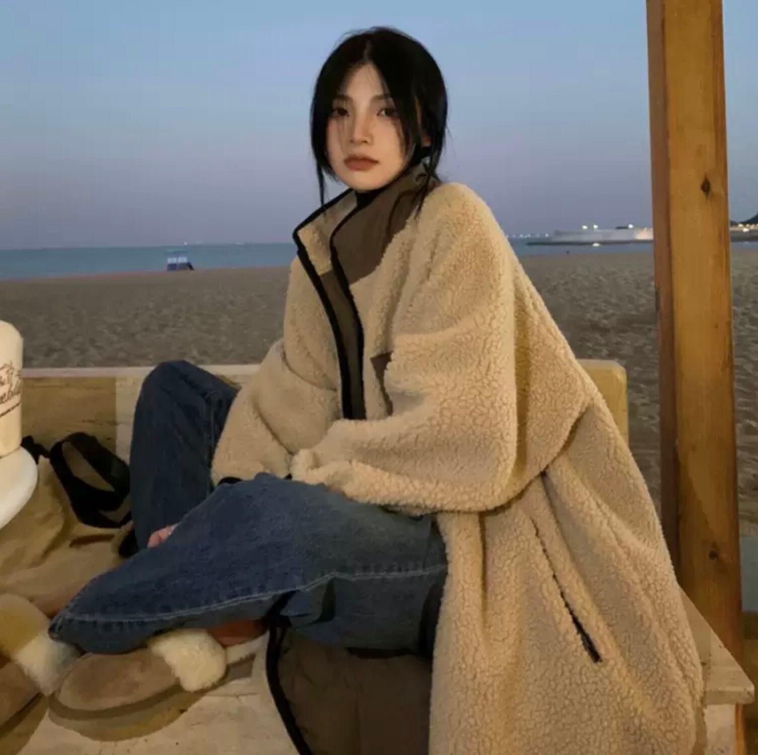 コーデに差がつく こなれ ロング丈 ボアジャケット ボアコート もこもこ アウター スタンドカラー カジュアル スポーティ メンズライク 着回し抜群 Lamitte Deco トレンド 韓国ファッション ショップ Base店