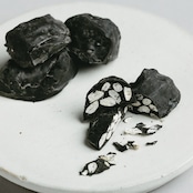 軍艦島のガンショーくん 石炭ショコラ