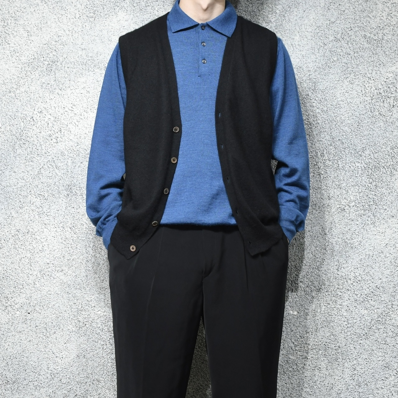 acryl knit vest black