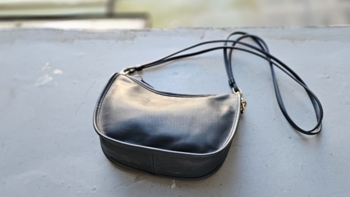 オールドコーチ ☆ USA製 レザー ショルダーバッグ ネイビー COACH 