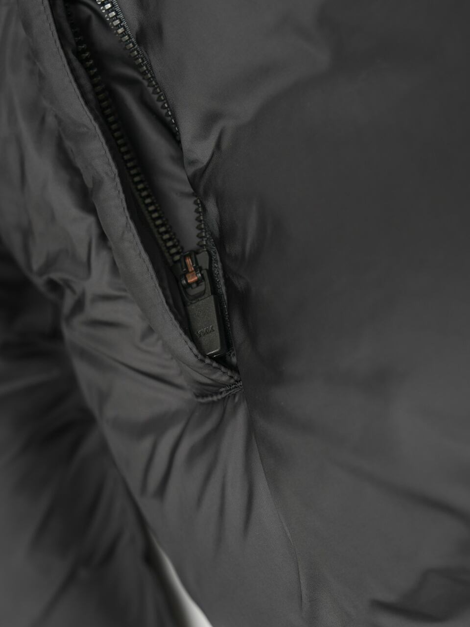 Water-repellent Goose Down Jacket | OVY
