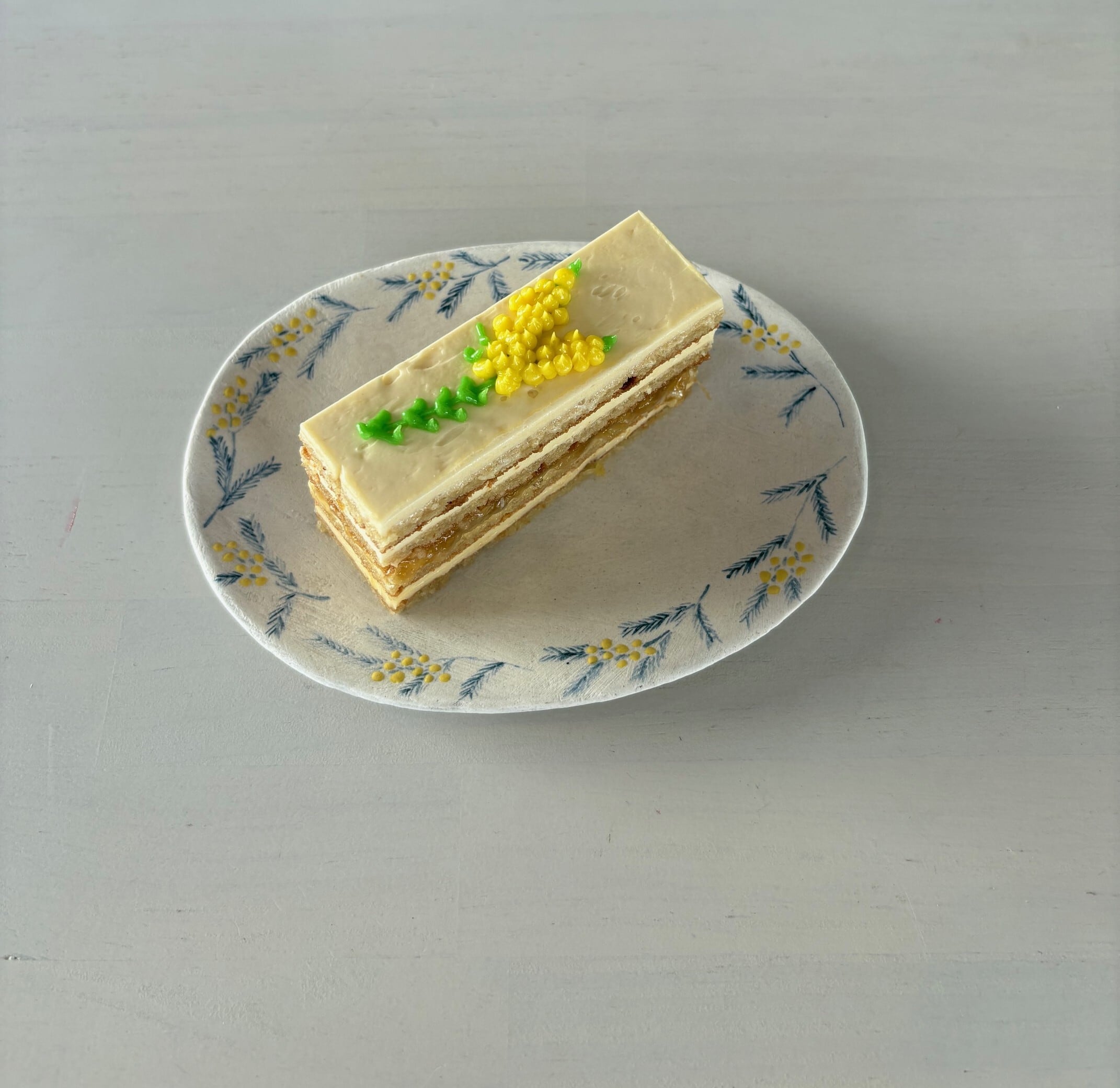 ミモザのバターケーキ