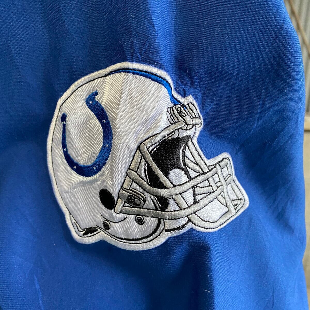 日本最安 コルツ 刺繍ロゴ ナイロンプルオーバー ジャケット NFL 古着 