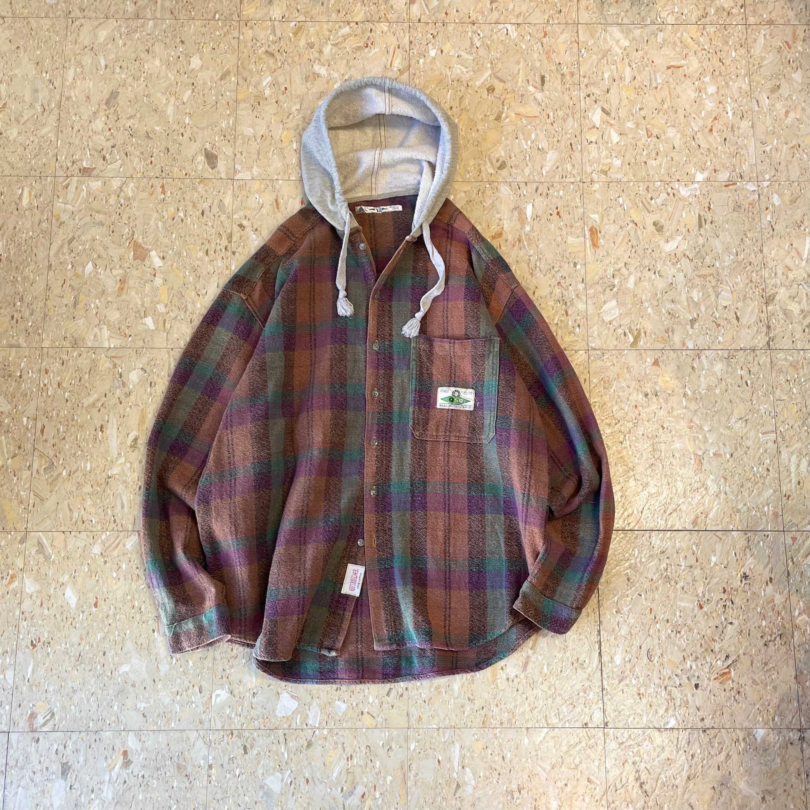 90s USA製 【Quiksilver】 クイックシルバー フードネル シャツ