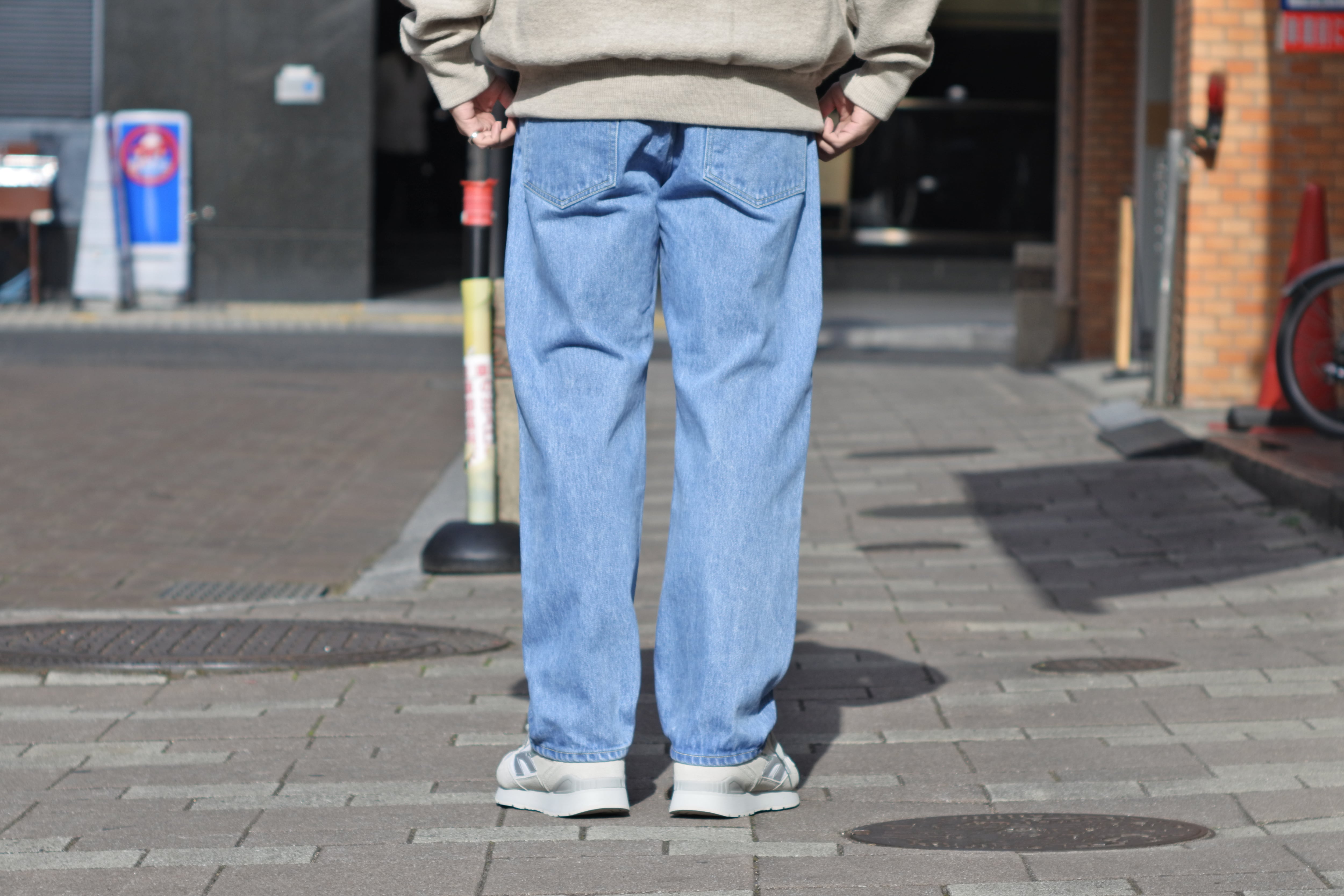 HATSKI】Straight Denim Used Ice Blue | theater(シアター) HATSKI】Straight Denim Used Ice Blue | theater(シアター)