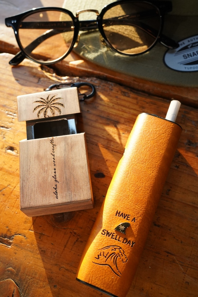 Wood ash tray(蓋付き灰皿)/hawaiian