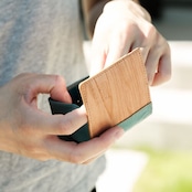 伊勢の銘木「御山杉」 コインケース|選べる8色