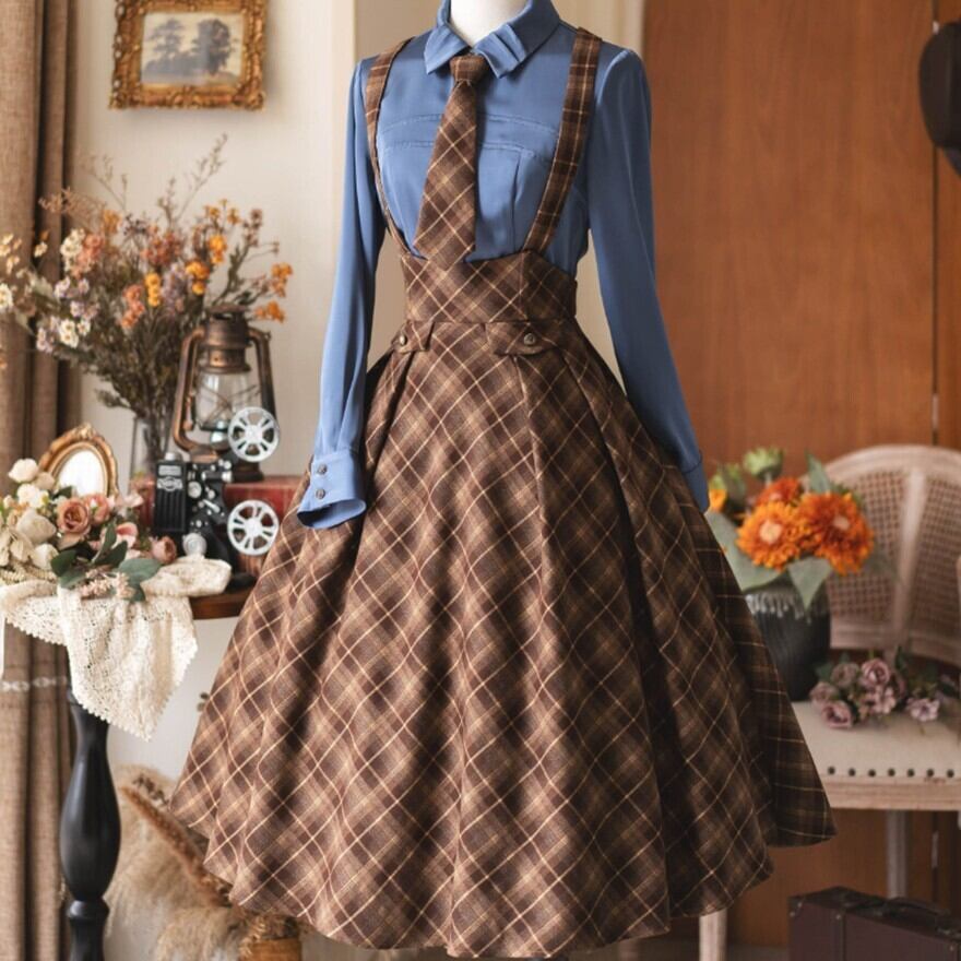 英国学院の優等生に。タータンチェック×ネクタイが奏でる